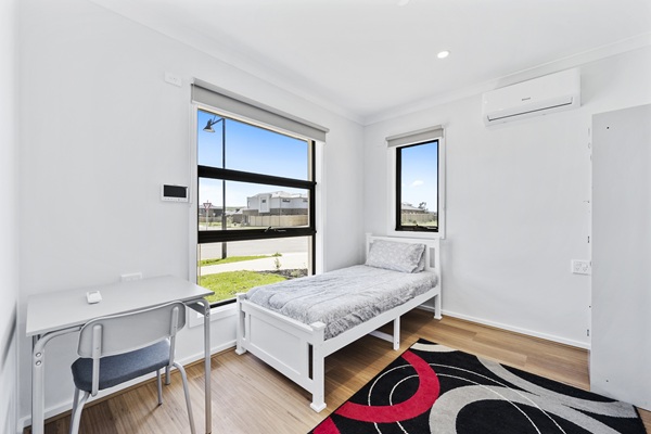 002_Open2view_ID910022-Phoenix